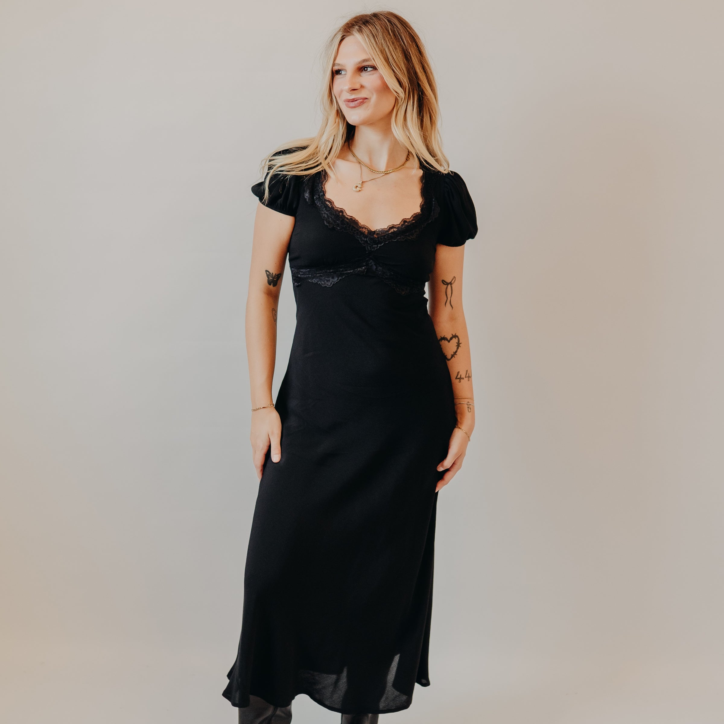 blu pepper black dress | Puff Sleeve Lace Trim Midi | Ladies dresses Size:EU 35/US 5 lalunefabric Printed One Shoulder Gown or daytime celebrations