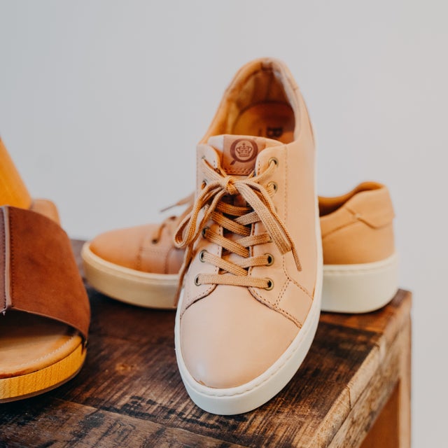 Boutique spring shoes outlet